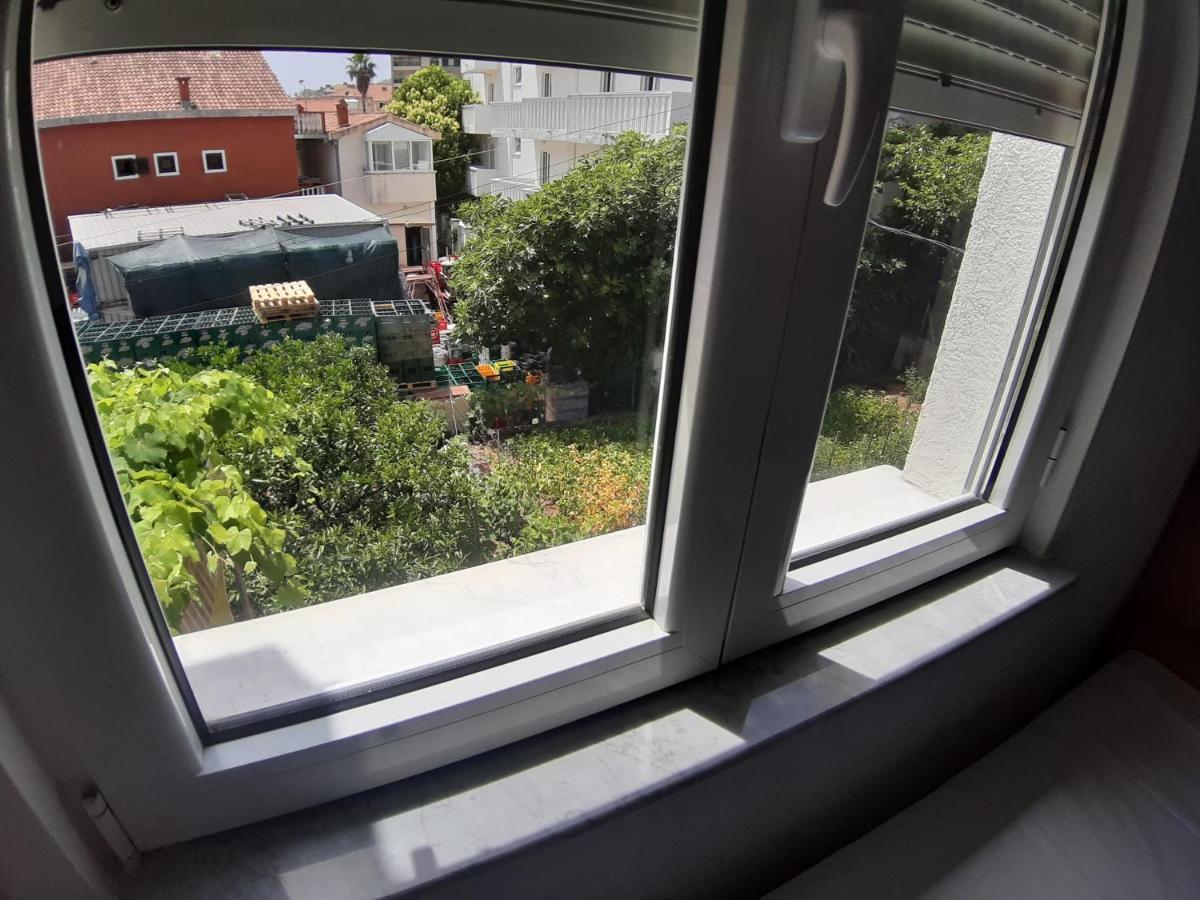 בודווה Apartments Parapid מראה חיצוני תמונה
